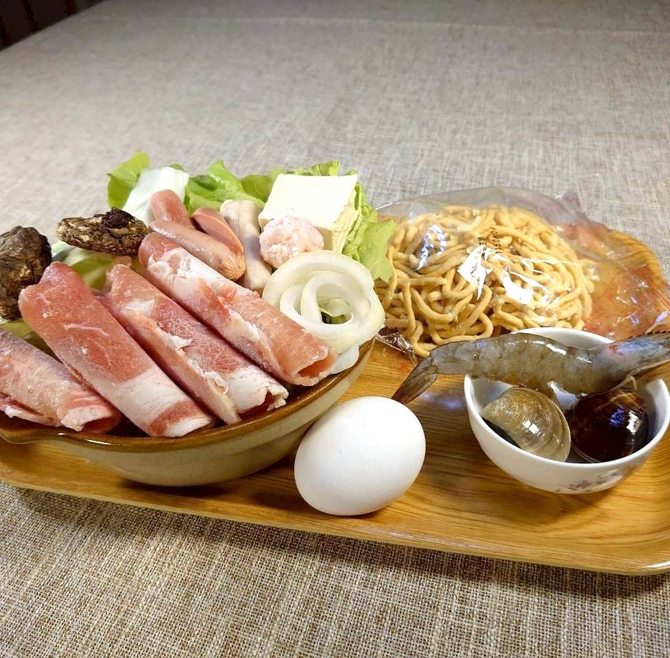 豬肉雞絲麵